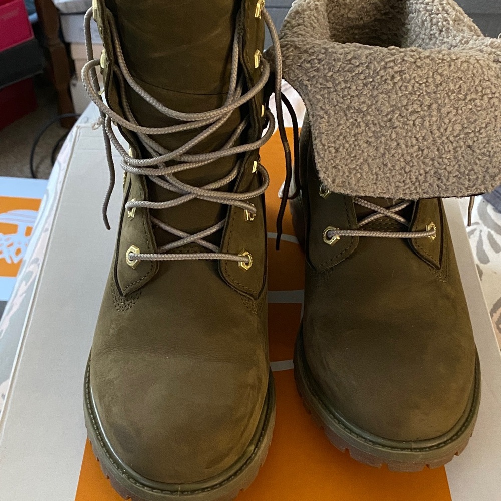 Timberland Olive Green Fold-Over Boots